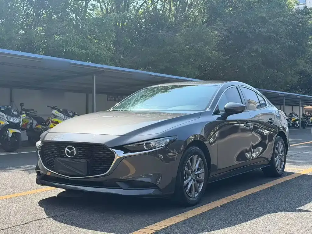 2021 Mazda 3 2.0L AT