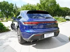 2022 Porsche Macan 2.0T, синий — фото 19