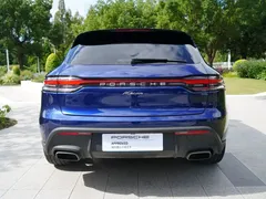 2022 Porsche Macan 2.0T, синий — фото 20
