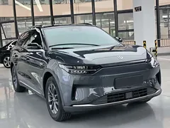 2023 Leapmotor C11 EV 500 — фото 3