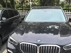 2022 BMW X5 30Li Premium M Sport Package, чёрный — фото 4