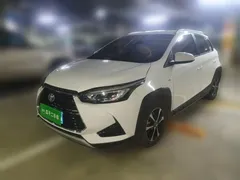 2022 Toyota Yaris L Zhixuan X 1.5L CVT Leading Plus, белый — фото 1