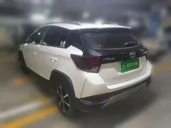 2022 Toyota Yaris L Zhixuan X 1.5L CVT Leading Plus, белый — фото 4