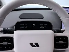 2025 Li Auto i8 Standard, чёрный — фото 6