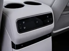 2025 Li Auto i8 Standard, чёрный — фото 15