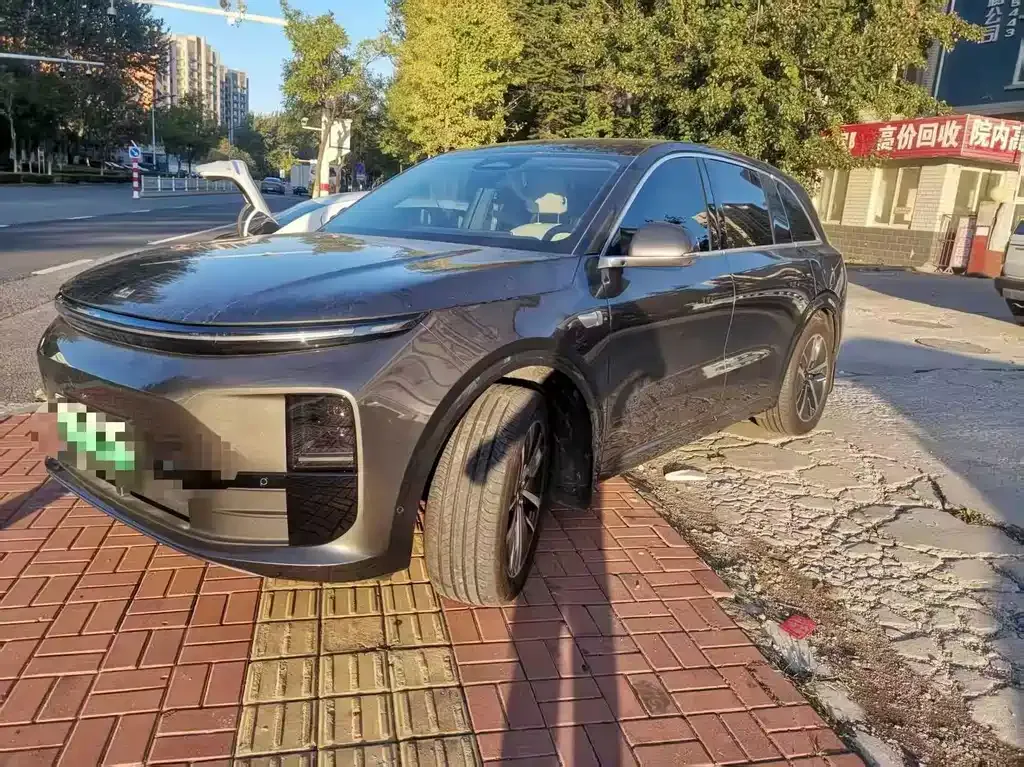 2024 Li Auto L6