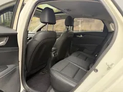 2021 Kia Cerato 1.5L CVT Fashion, белый — фото 5