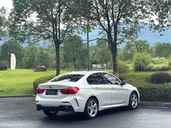 2021 BMW 1 Series 120i M Sport Night Edition, белый — фото 5