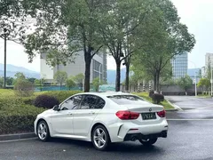 2021 BMW 1 Series 120i M Sport Night Edition, белый — фото 7