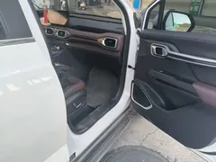2022 Geely Okavango 1.8TD DCT Flagship 7-seat, белый — фото 18