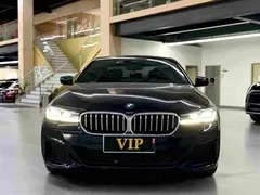 2021 BMW 5 Series 530Li Leading M Sport Package, чёрный — фото 5
