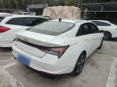 2022 Hyundai Elantra 1.5L CVT GLX Elite, белый — фото 7