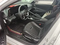 2022 Hyundai Elantra 1.5L CVT GLX Elite, белый — фото 15
