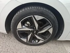 2022 Hyundai Elantra 1.5L CVT GLX Elite, белый — фото 23