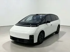 2025 Li Auto MEGA Home, белый — фото 1