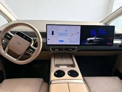 2025 Li Auto MEGA Home, белый — фото 5
