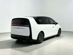 2025 Li Auto MEGA Home, белый — фото 9