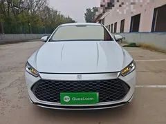 2024 BYD Qin PLUS Honor DM-i PHEV 55km Leading, белый — фото 3