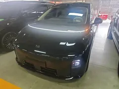 2025 Li Auto i8 Standard, чёрный — фото 2