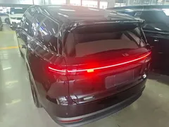 2025 Li Auto i8 Standard, чёрный — фото 6