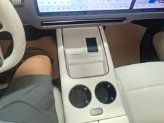 2025 Li Auto i8 Standard, чёрный — фото 14