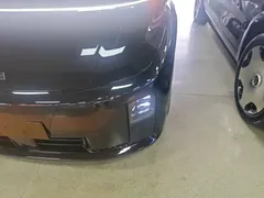 2025 Li Auto i8 Standard, чёрный — фото 24