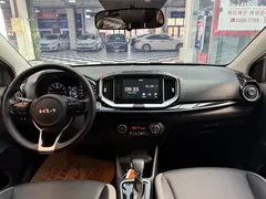 2021 Kia Yipao 1.4L CVT Sunroof, белый — фото 11