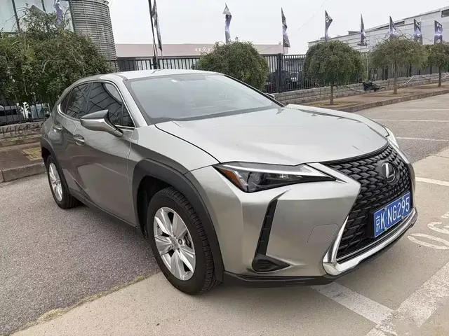 2022 Lexus UX 260h