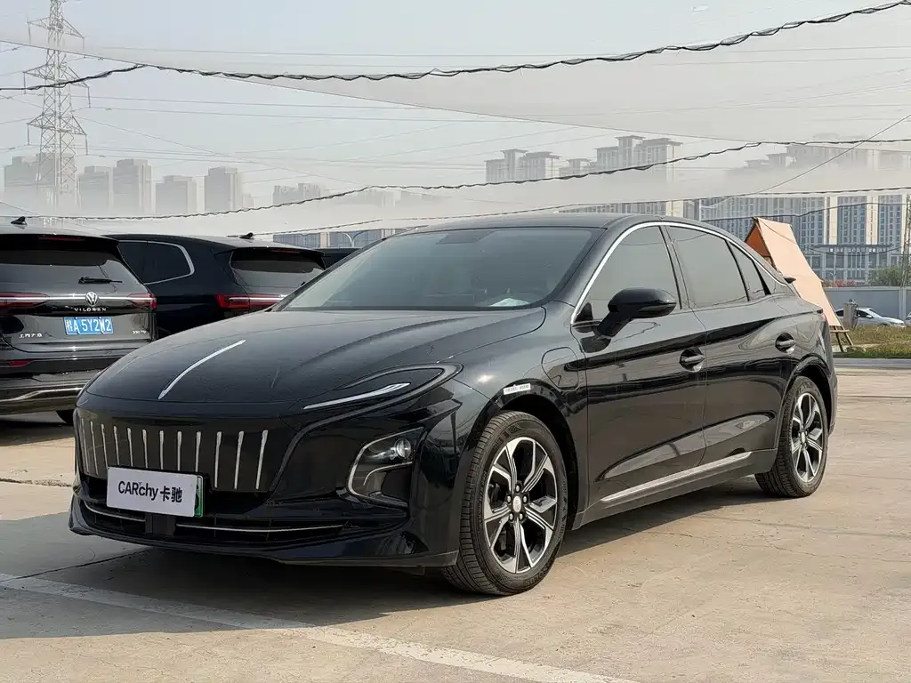 2023 Hongqi E-QM5 Basic Mobility