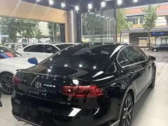 2020 Volkswagen Magotan 330TSI DSG Leading, чёрный — фото 5
