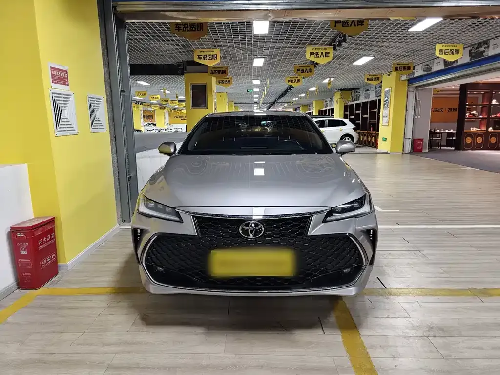 2022 Toyota Avalon 2.5L Luxury