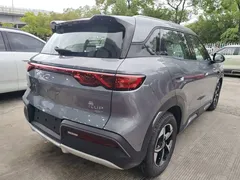 2025 BYD Yuan UP Smart Driving 401km — фото 7