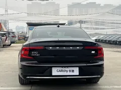 2022 Volvo S90 T8 PHEV Luxury, чёрный — фото 5