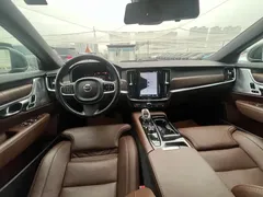 2022 Volvo S90 T8 PHEV Luxury, чёрный — фото 10