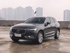 2021 Volvo XC60 4WD Luxury — фото 1