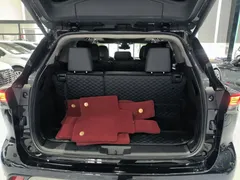 2022 Toyota Highlander 380T 4WD Premium 7-seat, чёрный — фото 10