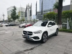 2022 Mercedes-Benz GLA 200, белый — фото 1