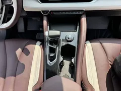 2021 Geely Monjaro 2.0TD DCT EVO 2WD Premium, белый — фото 32