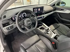 2022 Audi A4L 40 TFSI Luxury Sport, белый — фото 7
