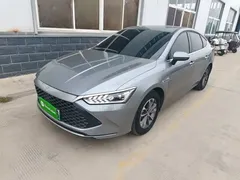 2024 BYD Qin PLUS Honor DM-i PHEV 55km Leading — фото 1