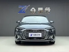 2023 Audi A3 Sportback 35 TFSI Fashion — фото 2