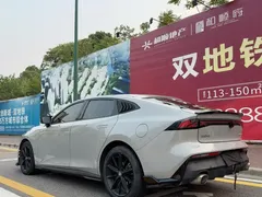 2022 Changan UNI-V 1.5T Premium — фото 7