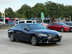 2023 Lexus ES 260 Excellence, синий — фото 3
