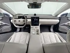 2024 Nio ET7 75kWh Executive Signature, синий — фото 8