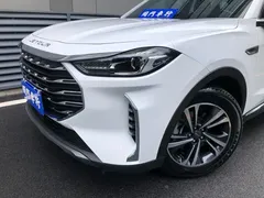 2022 Jetour X70 PLUS 1.5T CVT 5, белый — фото 3