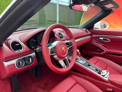 2020 Porsche 718 Boxster 2.0T, белый — фото 9