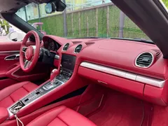2020 Porsche 718 Boxster 2.0T, белый — фото 11