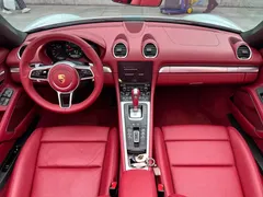 2020 Porsche 718 Boxster 2.0T, белый — фото 14