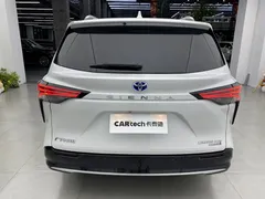 2021 Toyota Sienna 2.5L Hybrid Ultimate, белый — фото 4