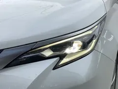 2021 Toyota Sienna 2.5L Hybrid Ultimate, белый — фото 5